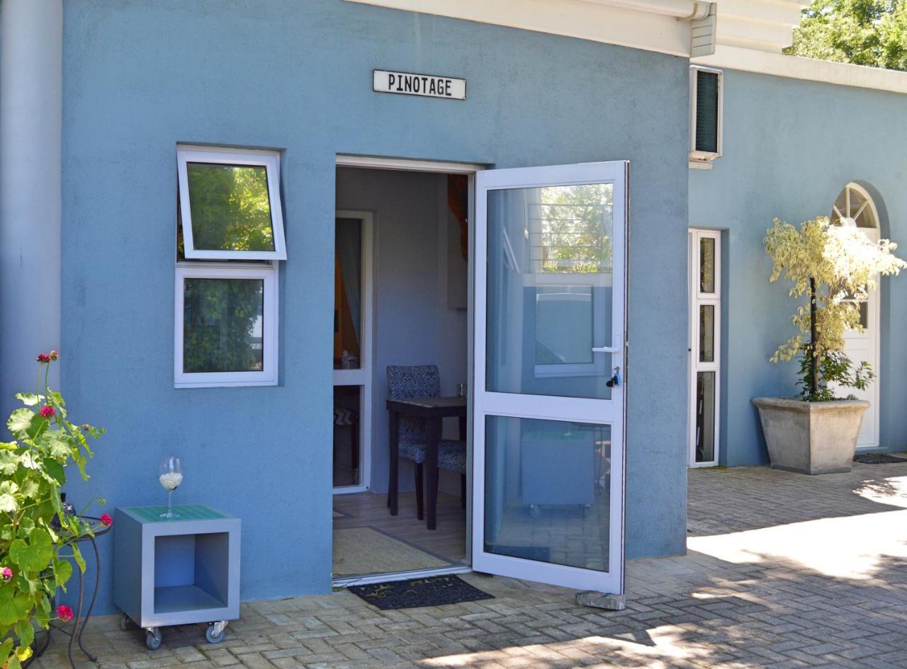 1Aa Wilhelmina Luxury Suites Franschhoek Εξωτερικό φωτογραφία